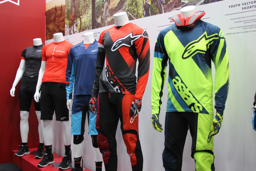 ALPINESTARS HAS A GREAT SELECTION OF GEAR FOR MEN AND WOMEN. FROM DH TO XC, ENDURO AND MORE, THEIR TECH GEAR WILL MAKE YOU LOOK GOOD AS WELL AS PROTECT YOU.