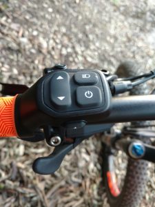 EASY TO USE ON THE FLY. GAINT'S RideControl EVO, GRIP LAUNCH CONTROL WITH WALK ASSIST, AND MINI USB CHARGER.