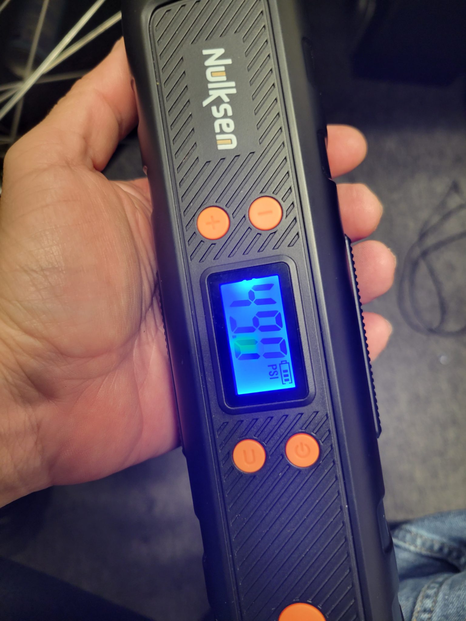 Nulksen Tire Inflator Portable Air Compressor first impressions