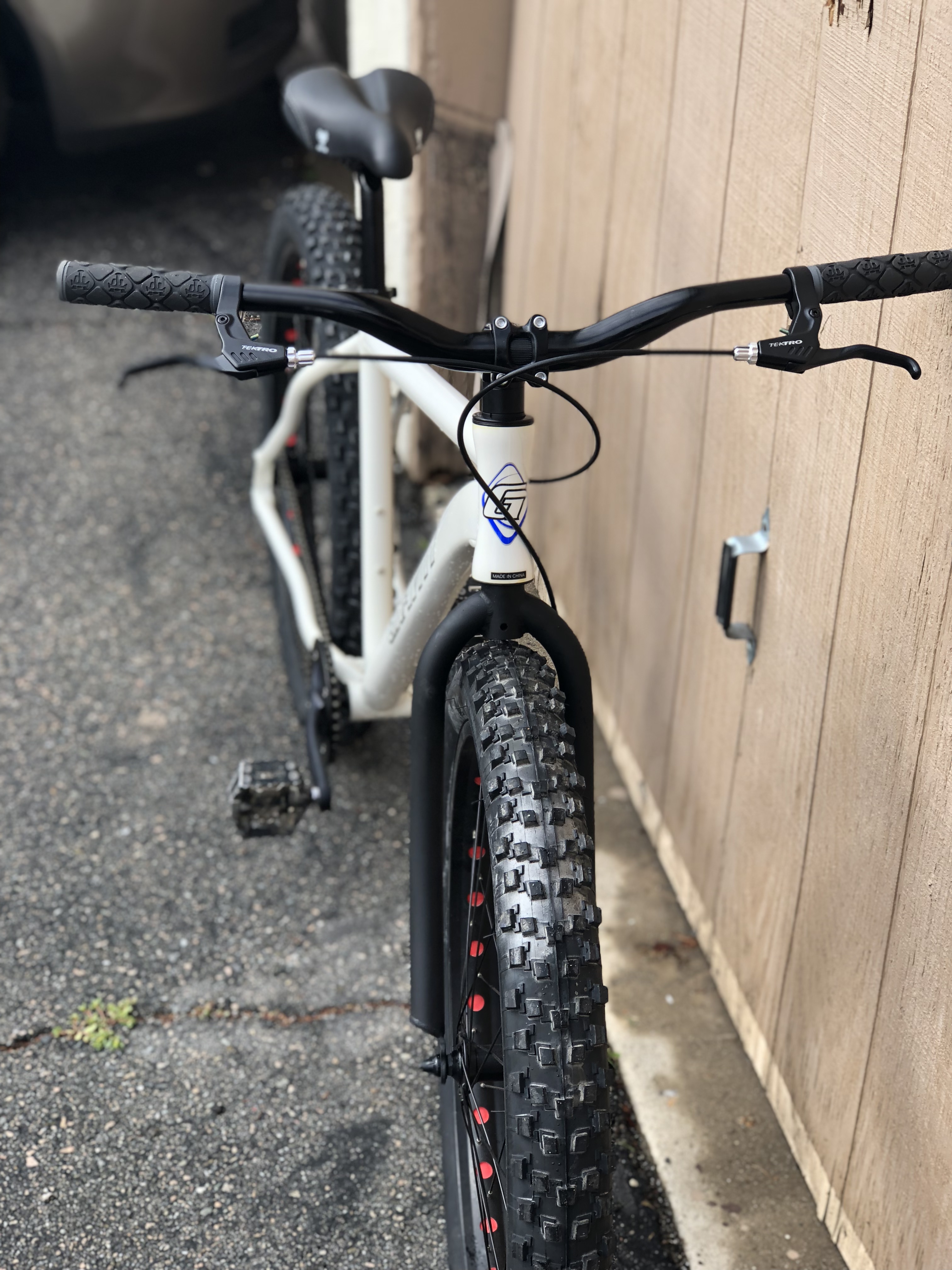 Gravity Deadeye Single Speed Fat Tire Bike